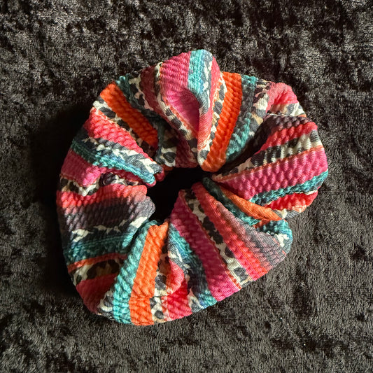 WESTERN: COLORFUL