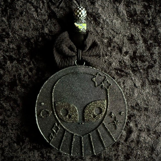 BLACKOUT ALIEN